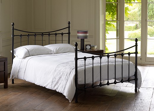 4`6 Double Highgrove Bedstead