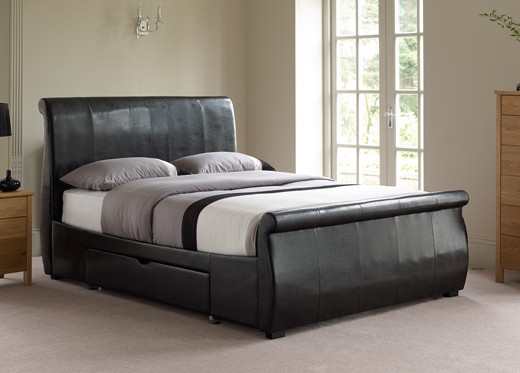 4`6 Double Manhattan Bedstead - Black