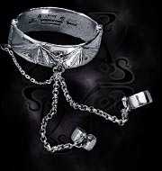 Alchemy Gothic Diphylla Shackle