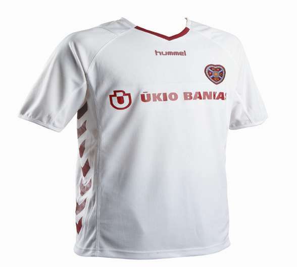 Hummel Hearts away 05/06