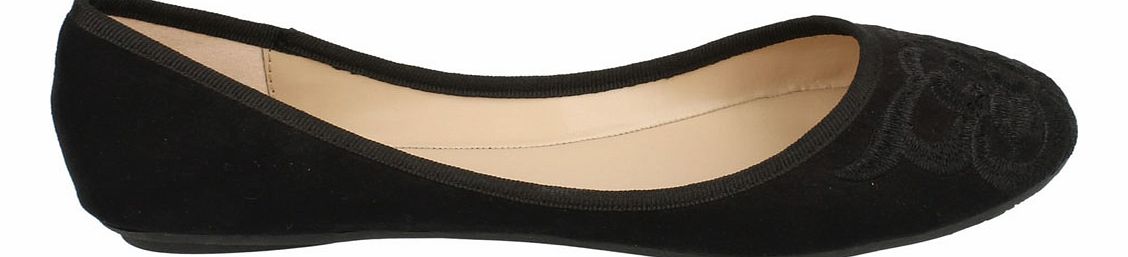 ANNE MICHELLE Black Ballerina Shoe