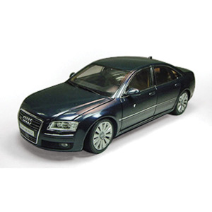 audi A8 W12 2003 - Blue 1:18