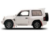 Die-Cast Model Mitsubishi Shogun EVO (1:18 scale)