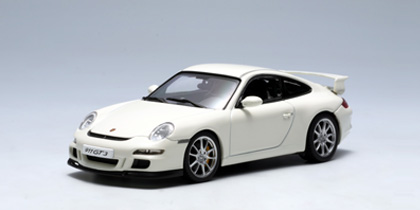 AUTOart Porsche 911 997 GT3 in White