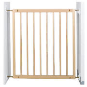 BabyDan No Trip Wooden Gate