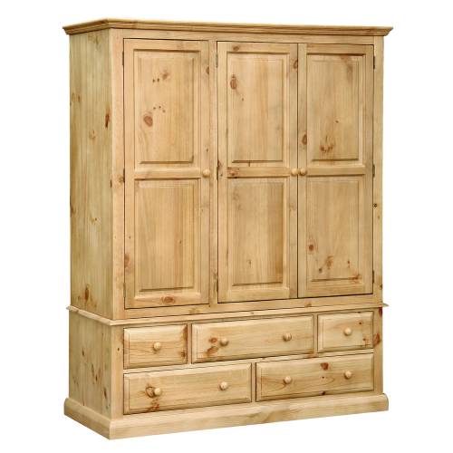 Badger Pine Furniture Badger Pine Triple Wardrobe