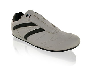 Barratts Essential Centre Gusset Trainer