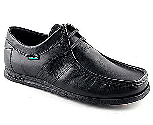 Barratts Fabulous Lace Up Casual Shoe With Punch Detail