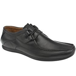 Base London Male Midfield Ghilli Leather Upper in Black, Brown