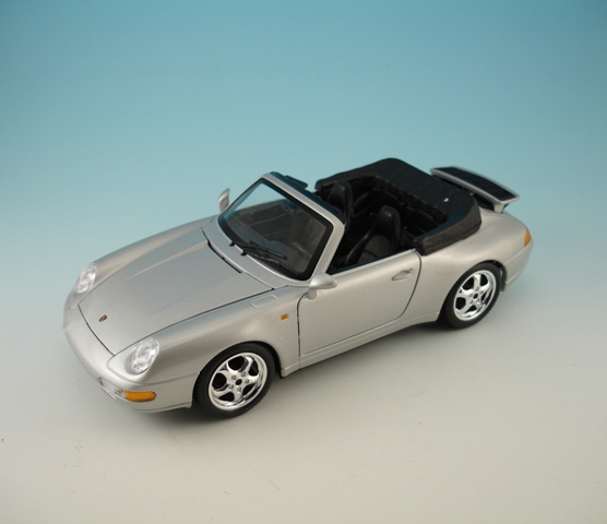 Bburago Porsche 911 Carrera Cabriolet 1994 Silver