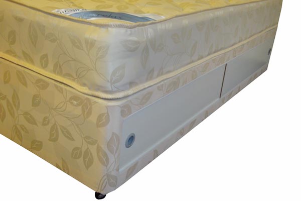 Bedworld Discount Bedstead Deluxe Divan Double 135cm