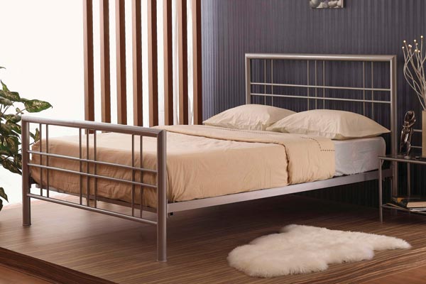 Metro Metal Bed Kingsize 150cm