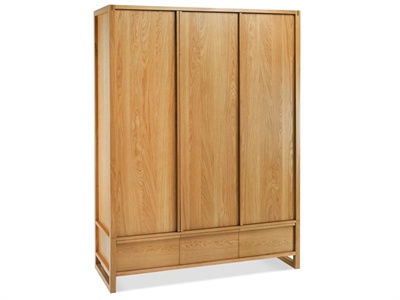 Studio Triple Wardrobe Small Single (2