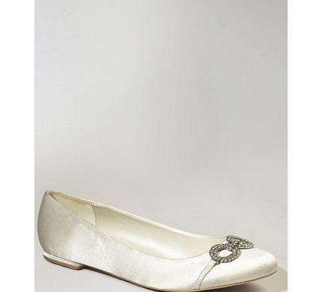 Orla Fashion Wide Fit Ivory Ballet Pumps, ivory