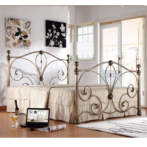 Akita 4FT 6 Double Bedstead - Brass