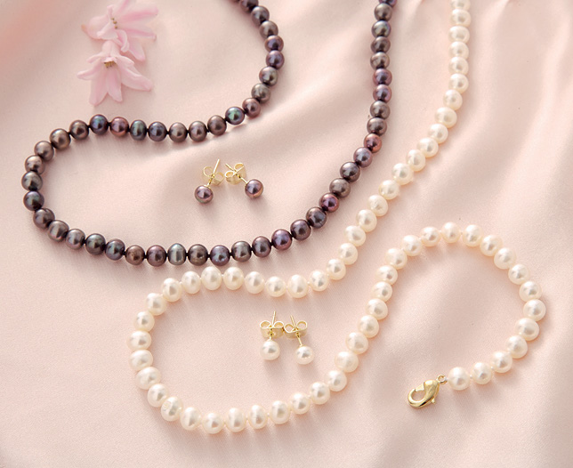 Freshwater Pearl Necklaces