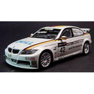 bmw 320Si WTCC - #42 J. Mueller 1:43