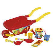 the Builder Wheelbarrow Set