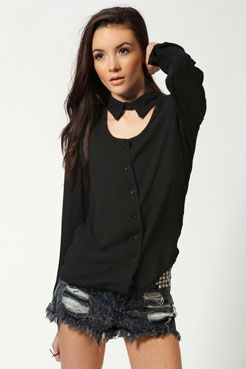 boohoo Ada Collar Detail Cut Out Long Sleeve Blouse