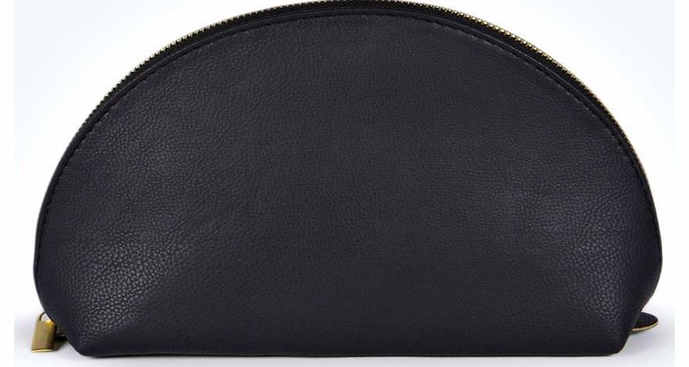 boohoo Izzy Faux Leather Make Up Wash Bag - black