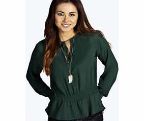 boohoo Olivia V Neck Elasticated Waist Blouse - green