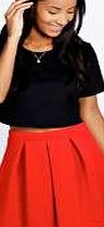 boohoo Scuba Box Pleat Skater Skirt - red azz47865