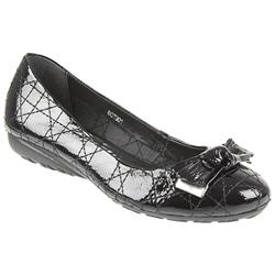 Botero by Pavers Female Bot901 Leather Upper in Black-Black Patent