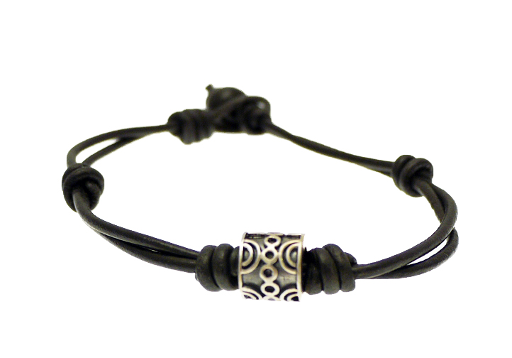 Silver & Black Leather Bracelet -AUT3