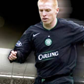 Third Shirt 2005/07 - Long Sleeve with Nakamura 25 printing.