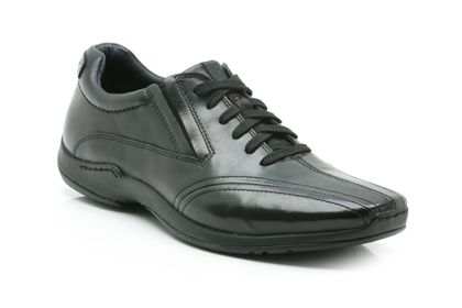 Clarks Darwin Duff Black Leather