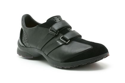 Clarks Pronto Strike Black Leather