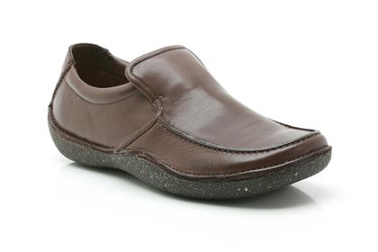 Clarks Remote Action Ebony Leather