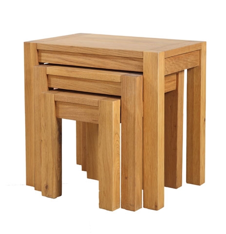 clermont Oak Nest of Tables