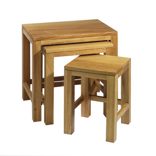 Contemporary Oak Range Contemporary Oak Nest of Tables 303.312