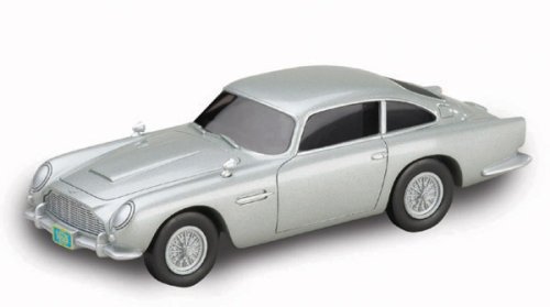 James Bond Casino Royale Directors Cut Aston Martin DB5