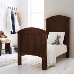 Hogarth Cot bed including FREE SLEEPTITE 140