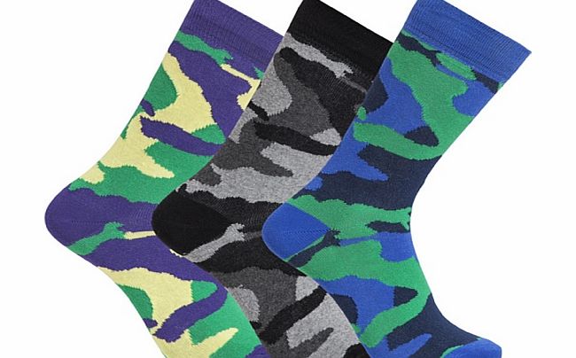 CR7 Cristiano Ronaldo Boys 3 Pack Calf Socks, Black (Camouflage), Sizes: (Manufacturer Size:2.5/5.5)