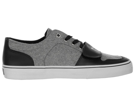 Cesario LO XVI Grey Trainers