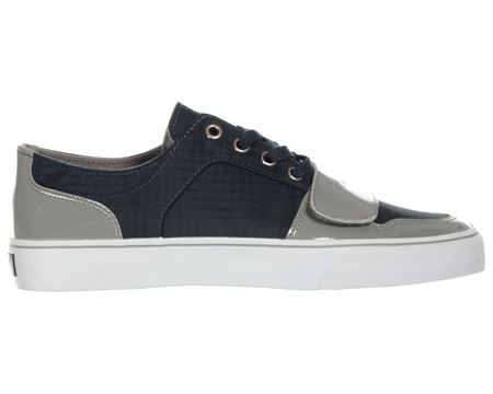 Cesario LO XVI Navy Trainers