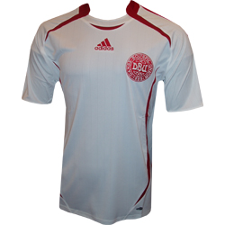 Adidas Denmark away 06/07