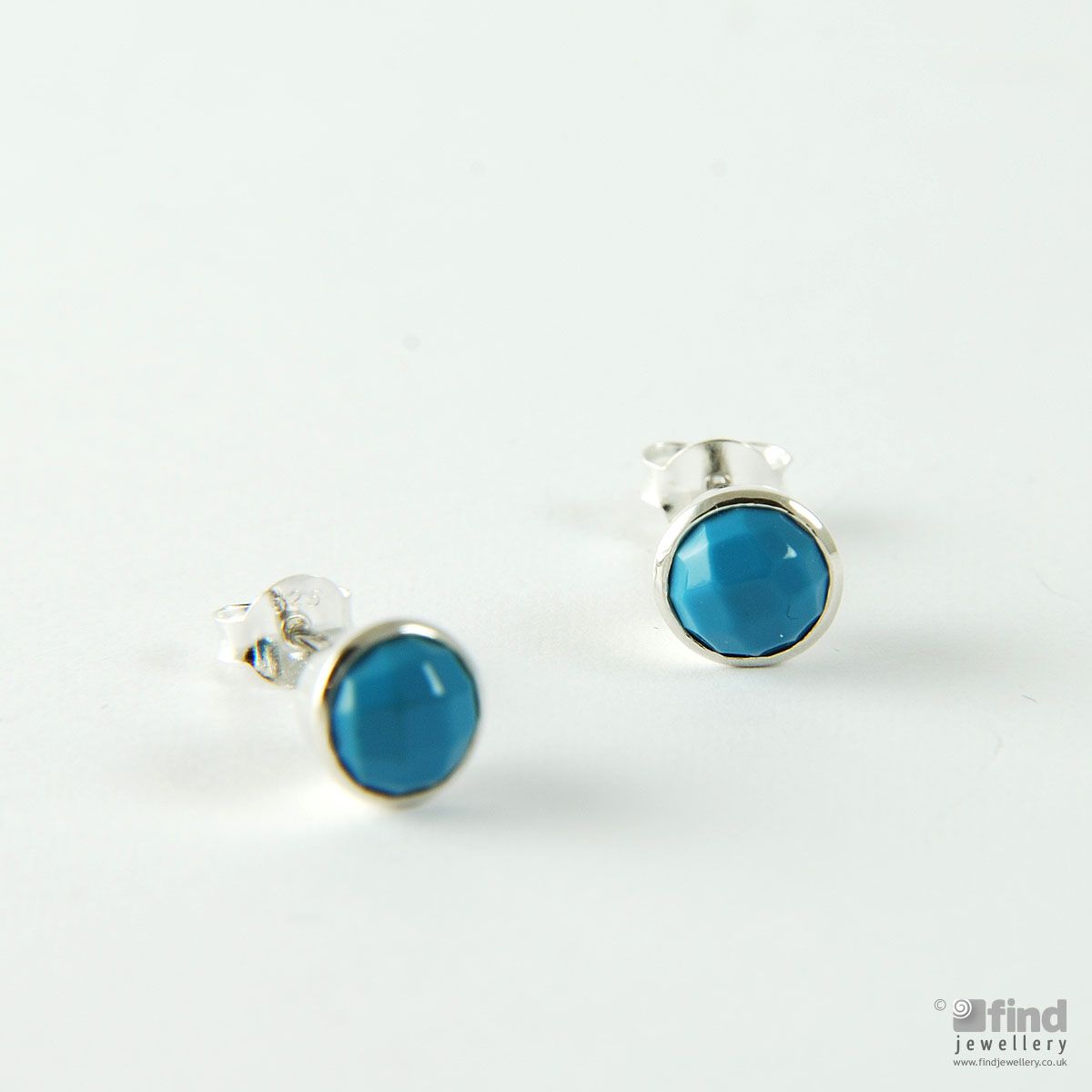 Dew Silver Sterling Silver Turquoise Stud Earrings