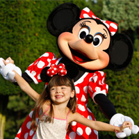 Disneyland Paris&reg; Express Transfer + 2 Parks