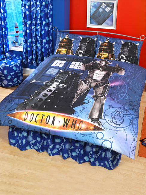 Doctor Who Double Duvet Cover and Pillowcase Cyberman Design Dr Bedding