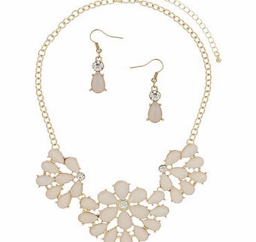 Womens Peach Flower Drop Stone Set- Pink