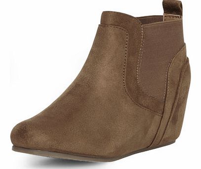 Womens Tan gusset wedge boots- Tan DP19876950