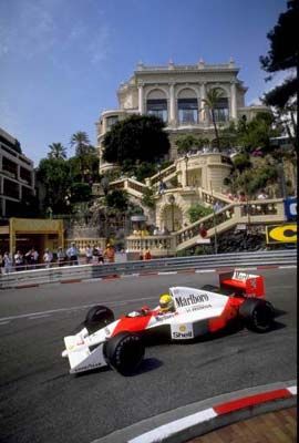 Drivers Ayrton Senna McLaren MP4/7 at Monaco 1990 Poster - Medium (42cm x 30cm)