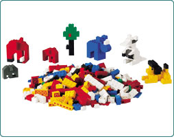 Early Years LEGO CREATOR BUILD WITH BRICKS BUCKET