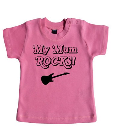 MY MUM ROCKS! T-SHIRT