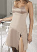 Afterwear in Satin chemise