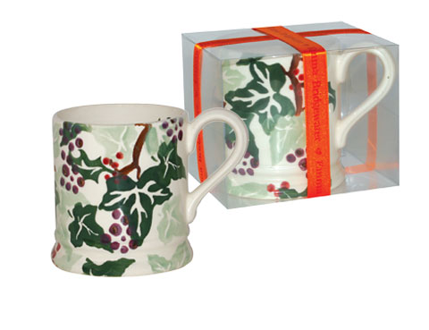 Emma Bridgewater Holly and Ivy Half Pint Mug